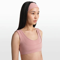 NikeSKIMS ACCESSORIES HEADBAND | HIMALAYAN ON A MODEL FRONT VIEW @ | FOCUS: 0.0, 1.0, 0.9