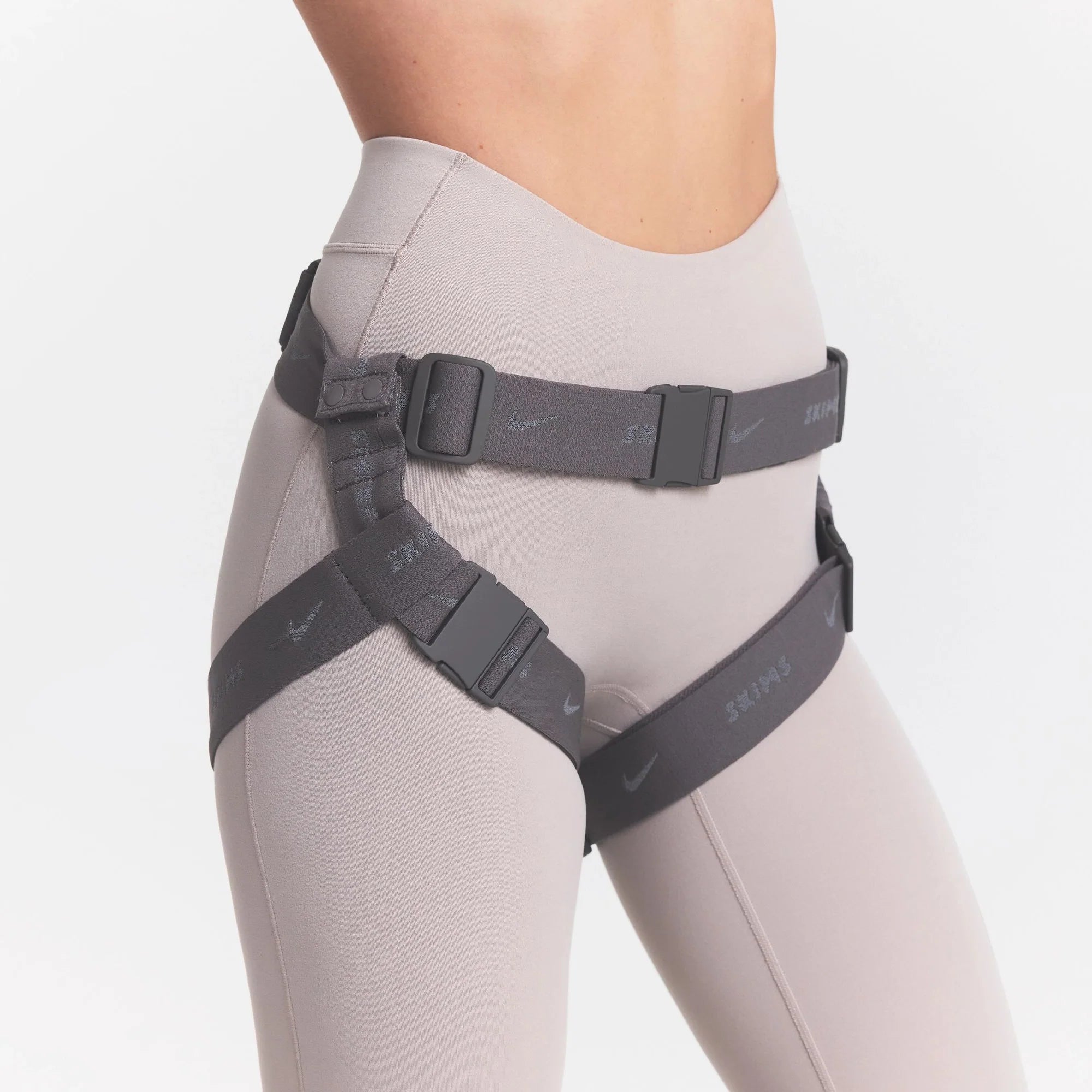 NikeSKIMS ACCESSORIES HARNESS WAISTPACK | ARMORON A MODEL 