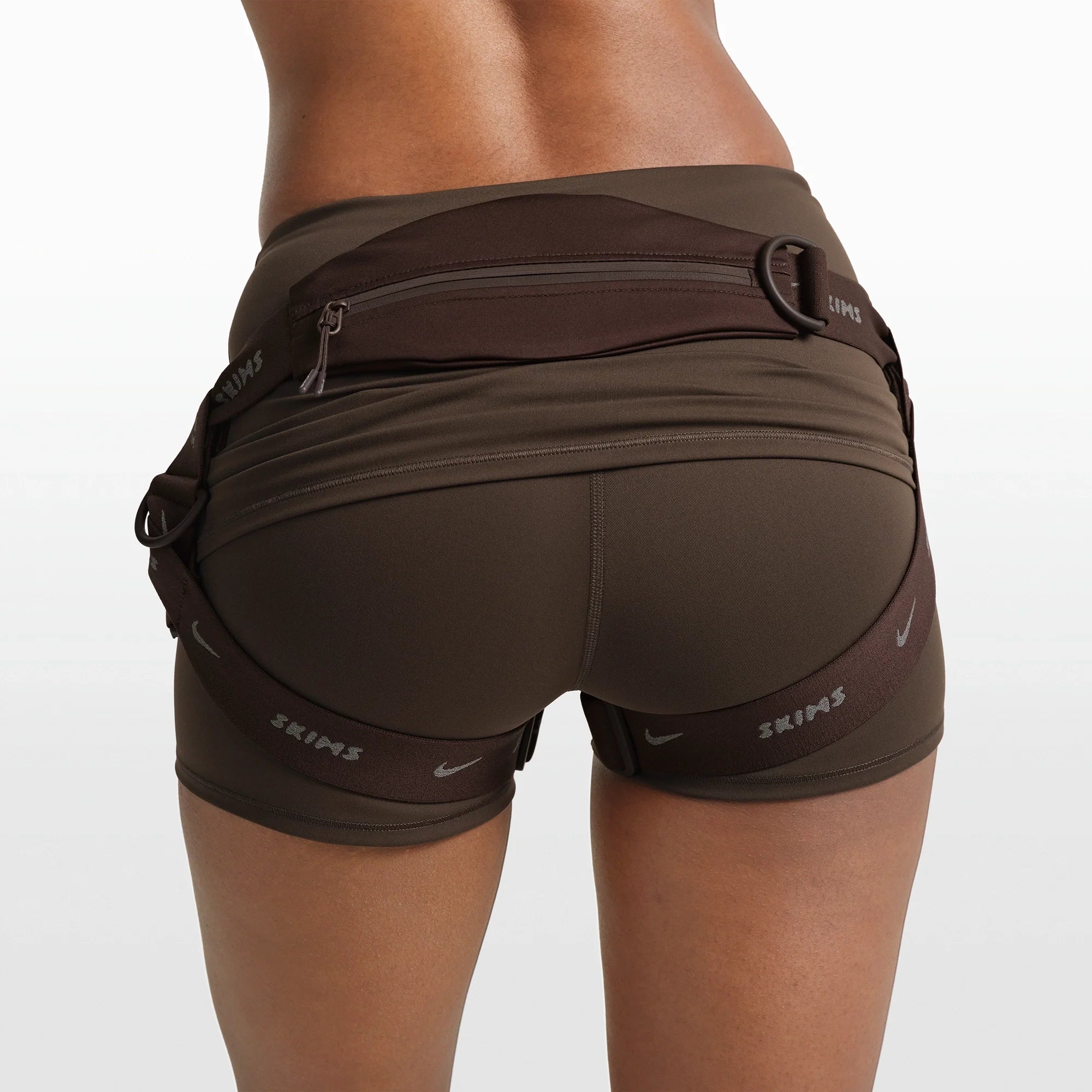 NikeSKIMS ACCESSORIES HARNESS WAISTPACK | PHOENIX FLAT ON A WHITE BACKGROUND