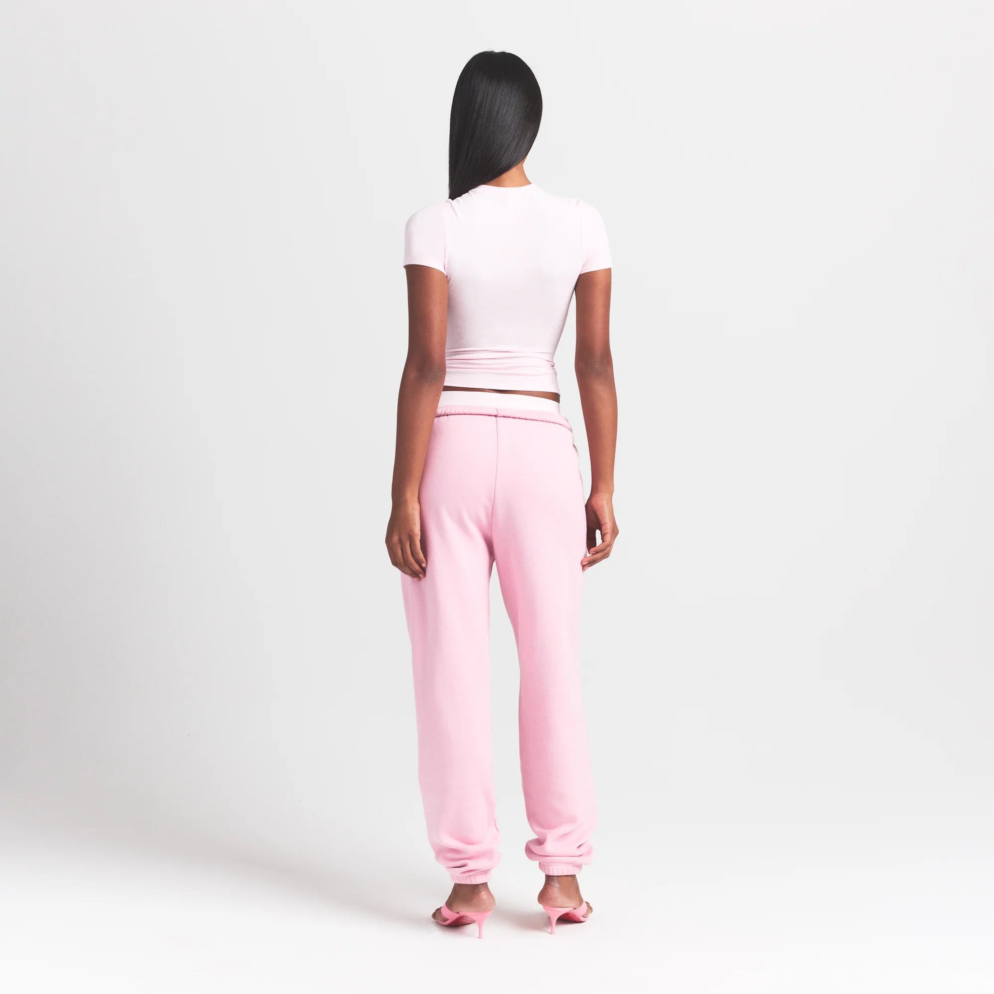 COTTON FLEECE CLASSIC JOGGER | HALITE ON A MODEL BACK VIEW S | FOCUS: 0.0, 1.0, 0.9
