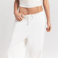 COTTON FLEECE CLASSIC JOGGER | MARBLE ON A MODEL FRONT VIEW S | FOCUS: 0.0, 1.0, 0.9