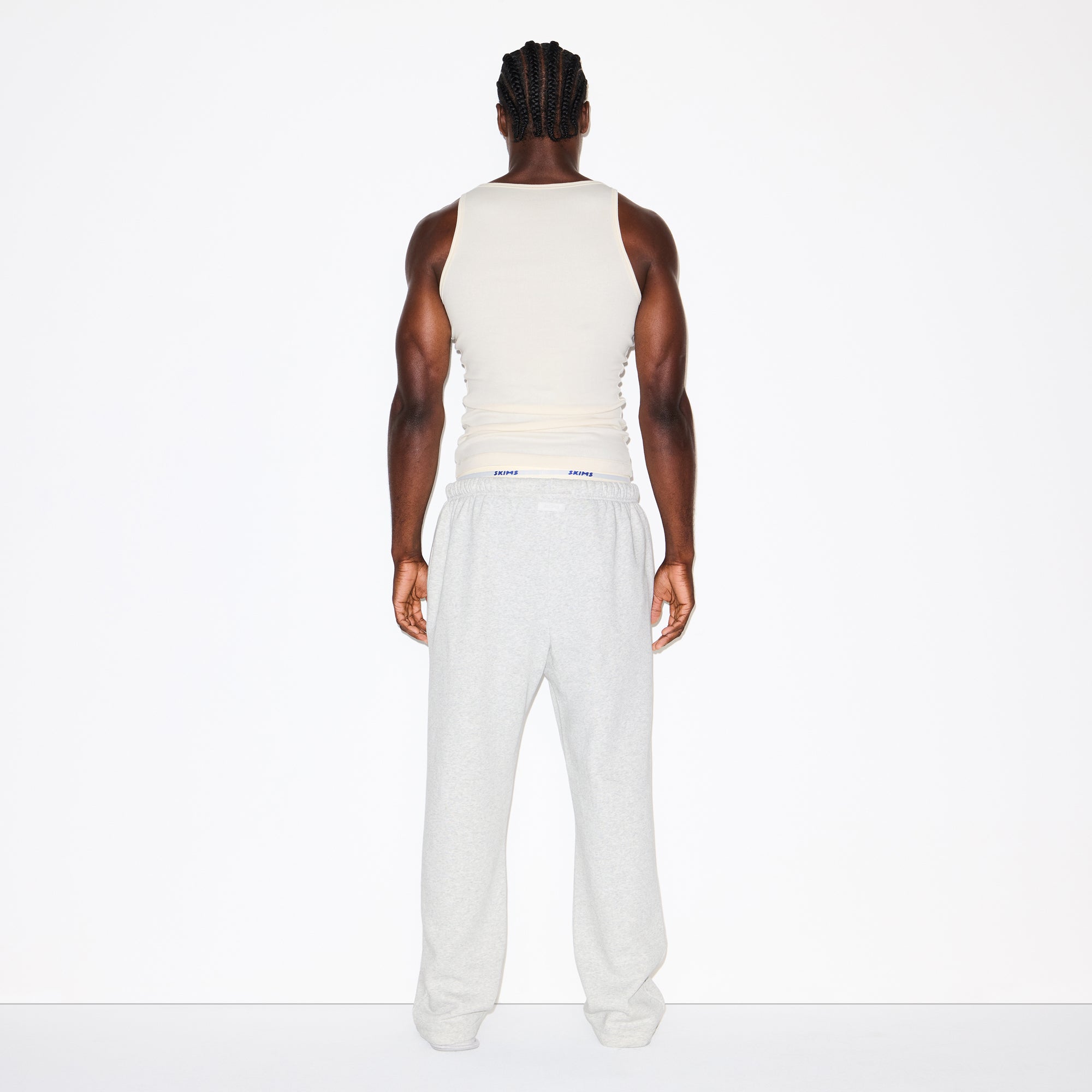 FLEECE LOUNGE MENS CLASSIC STRAIGHT LEG PANT | LIGHT HEATHER GREY ON A MODEL FRONT VIEW @ | FOCUS: 0.0, 1.0, 0.9