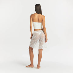 ULTRA FINE LACE SHORT | MARBLE ON A MODEL BACK VIEW @ | FOCUS: 0.0, 1.0, 0.9