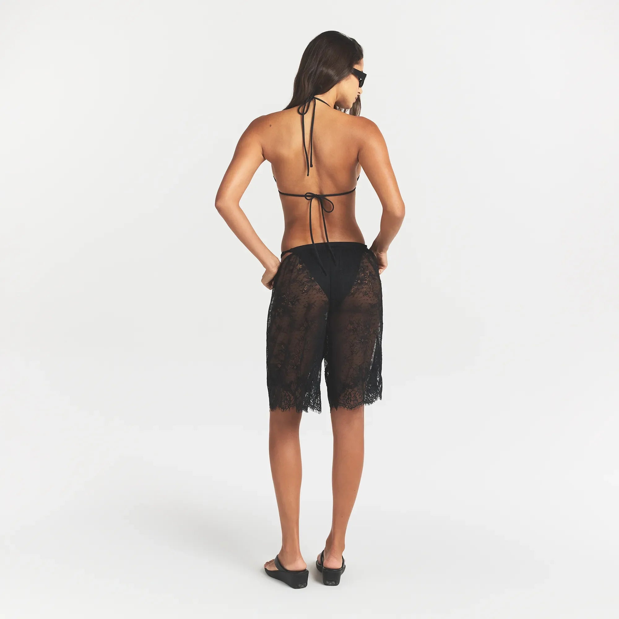 ULTRA FINE LACE SHORT | OBSIDIAN ON A MODEL BACK VIEW @ | FOCUS: 0.0, 1.0, 0.9 