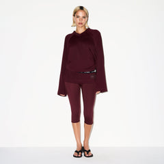 NikeSKIMS AIRY V-NECK OVERSIZED LONG SLEEVE TOP | CURRANT ON A MODEL FRONT VIEW @ | FOCUS: 0.0, 1.0, 0.9