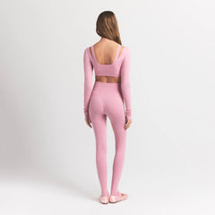 WOOL RIB LONG SLEEVE SUPER CROPPED TOP | HALITE ON A MODEL BACK VIEW S | FOCUS: 0.0, 1.0, 0.9