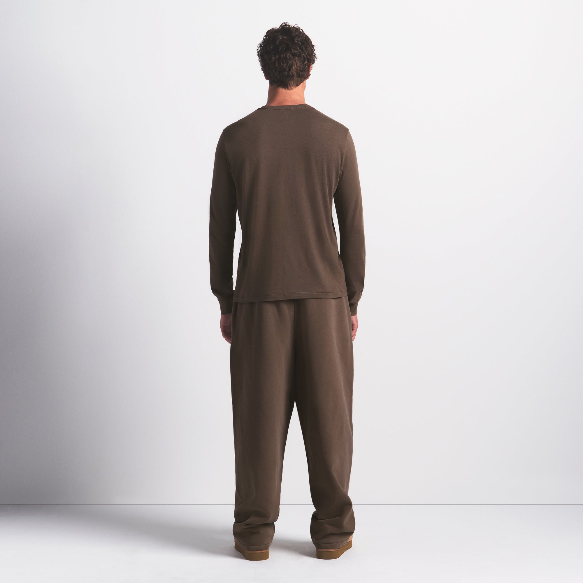 SKIMS COTTON MENS CLASSIC LONG SLEEVE T-SHIRT | DRIFTWOOD ADDITIONAL FABRIC DETAILS | about this fabric