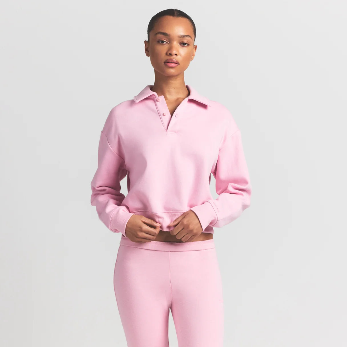 COTTON FLEECE POLO SWEATSHIRT | HALITE ON A MODEL FRONT VIEW S | FOCUS: 0.0, 1.0, 0.9