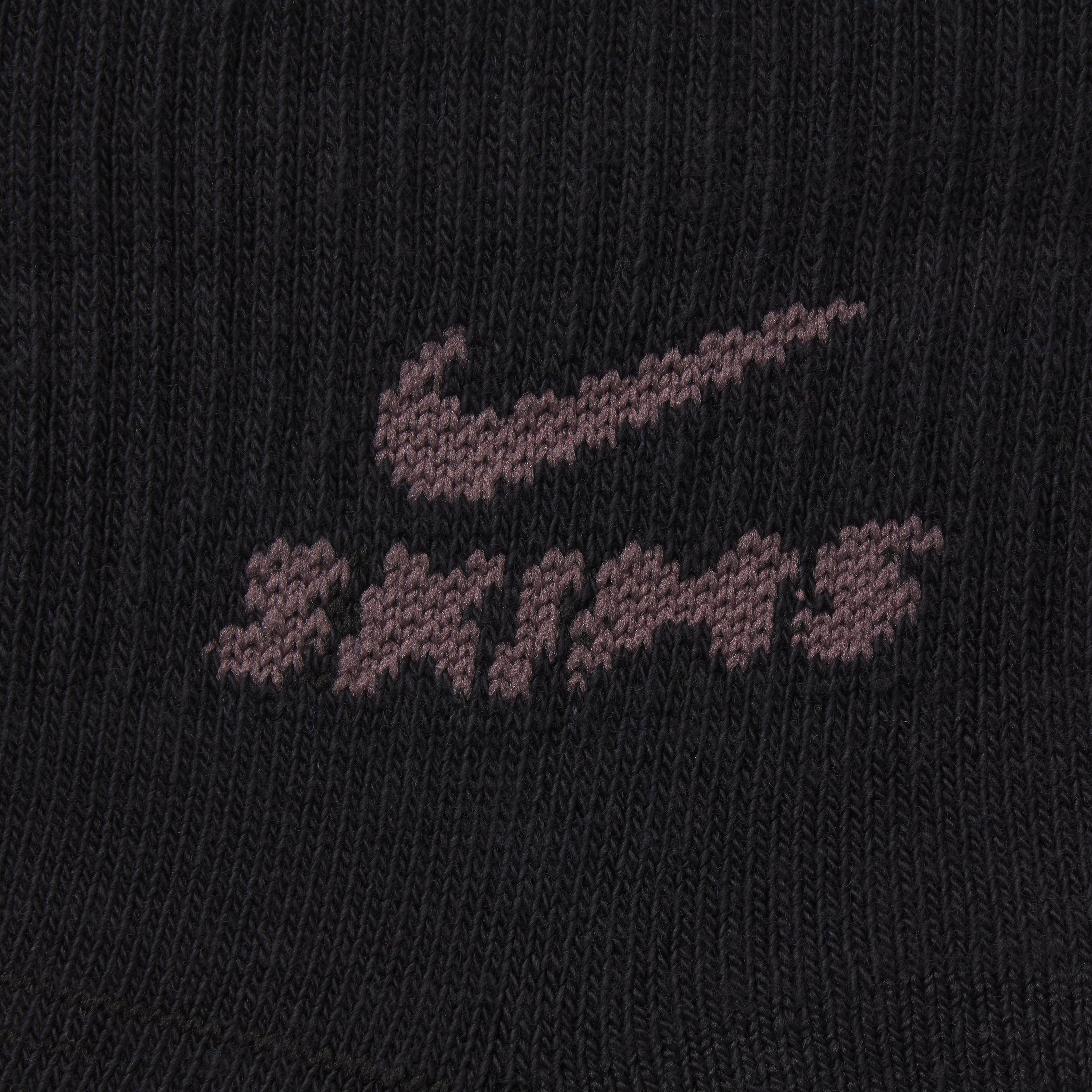 NikeSKIMS ACCESSORIES DRI-FIT™ QUARTER CREW SOCK 3-PACK | COBALT(OBSIDIAN)/RAISINETTE(DARK SEPIA)/OBSIDIAN(RAISINETTE) FLAT ON A WHITE BACKGROUND | FLT