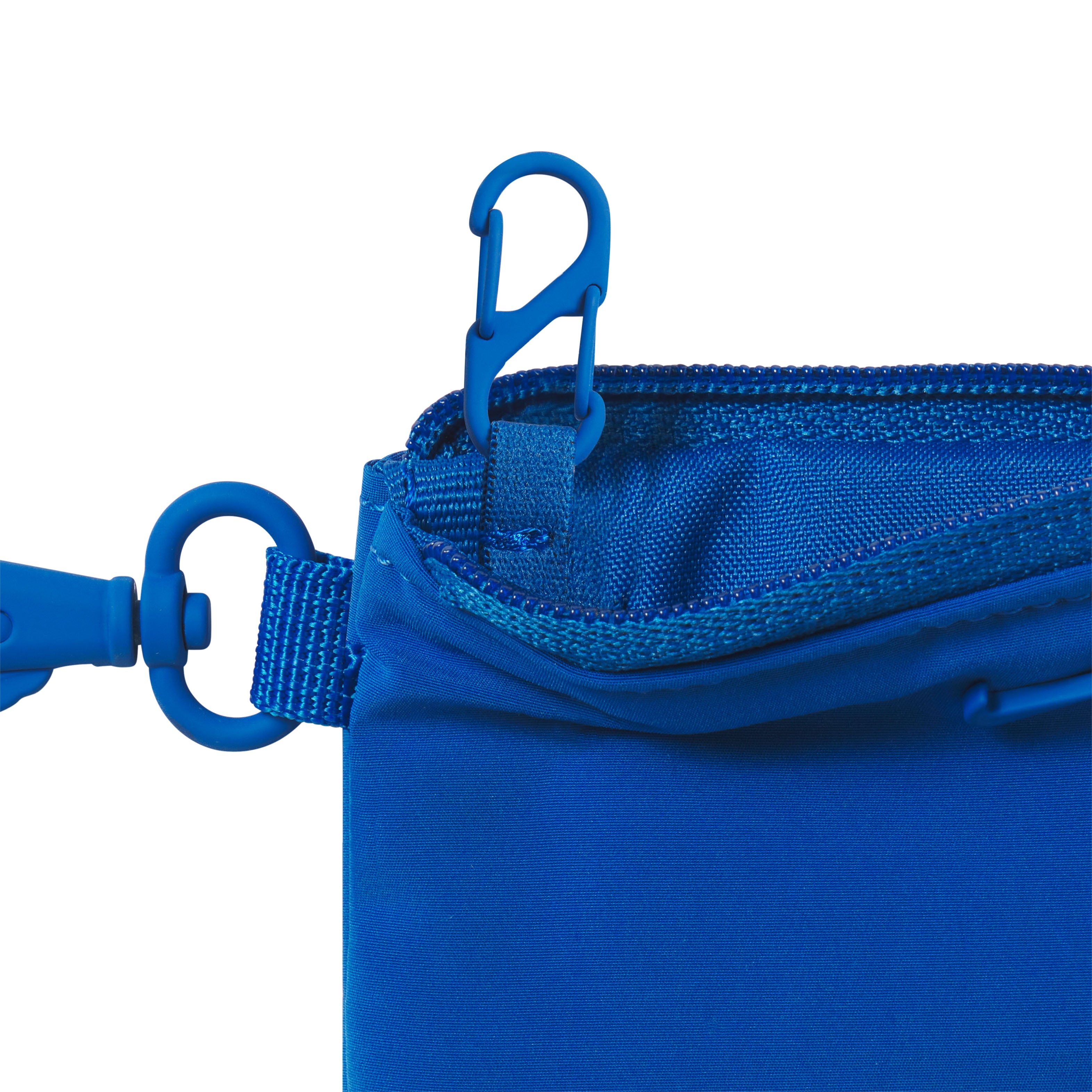 NikeSKIMS ACCESSORIES CLIPPABLE POUCH | COBALT/(NSKM COBALT) FLAT ON A WHITE BACKGROUND | FLT