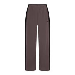 NikeSKIMS STRETCH KNIT WIDE LEG PANT | NSKM RESIN/NSKM PHOENIX/(NSKM RESIN) FLAT ON A WHITE BACKGROUND | FLT