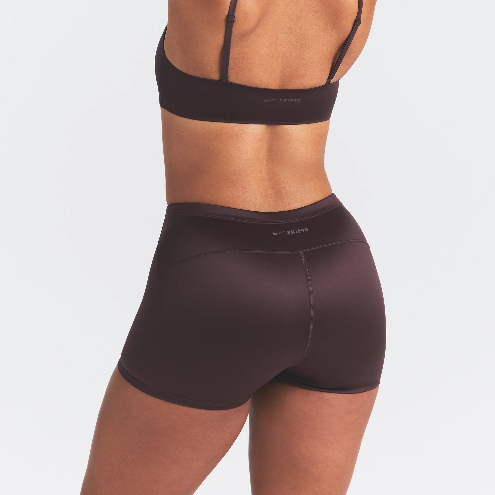 NikeSKIMS SATIN SHINE DRAWCORD 2" SHORT | PHOENIX ON A MODEL SIDE VIEW