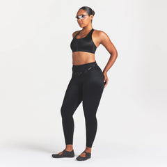 NikeSKIMS SATIN SHINE PANELED 26” LEGGING | OBSIDIAN ON A MODEL FRONT VIEW @ | FOCUS: 0.0, 1.0, 0.9