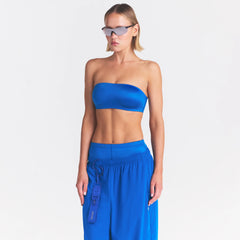 NikeSKIMS SATIN SHINE BANDEAU BRA | COBALT ON A MODEL SIDE VIEW @ | FOCUS: 0.0, 1.0, 0.9