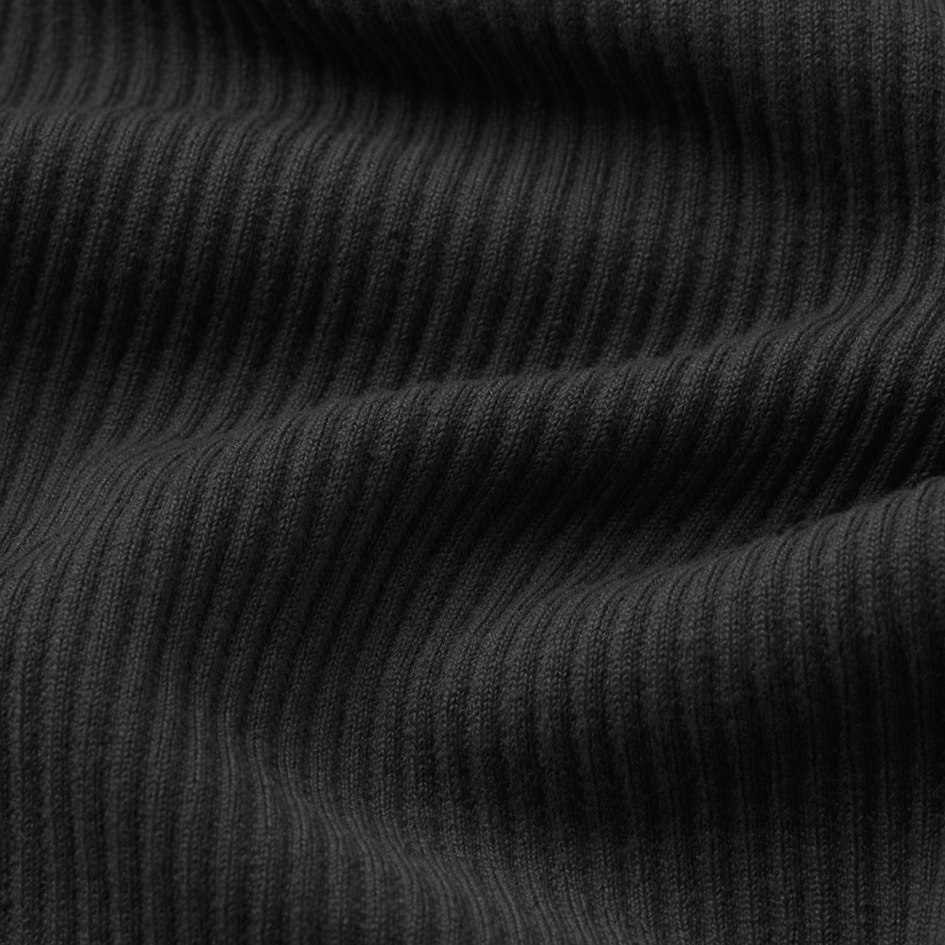 NikeSKIMS RIBBED SEAMLESS MUSCLE TANK | OBSIDIAN & LAYS FLAT ON A WHITE BACKGROUND | FLT