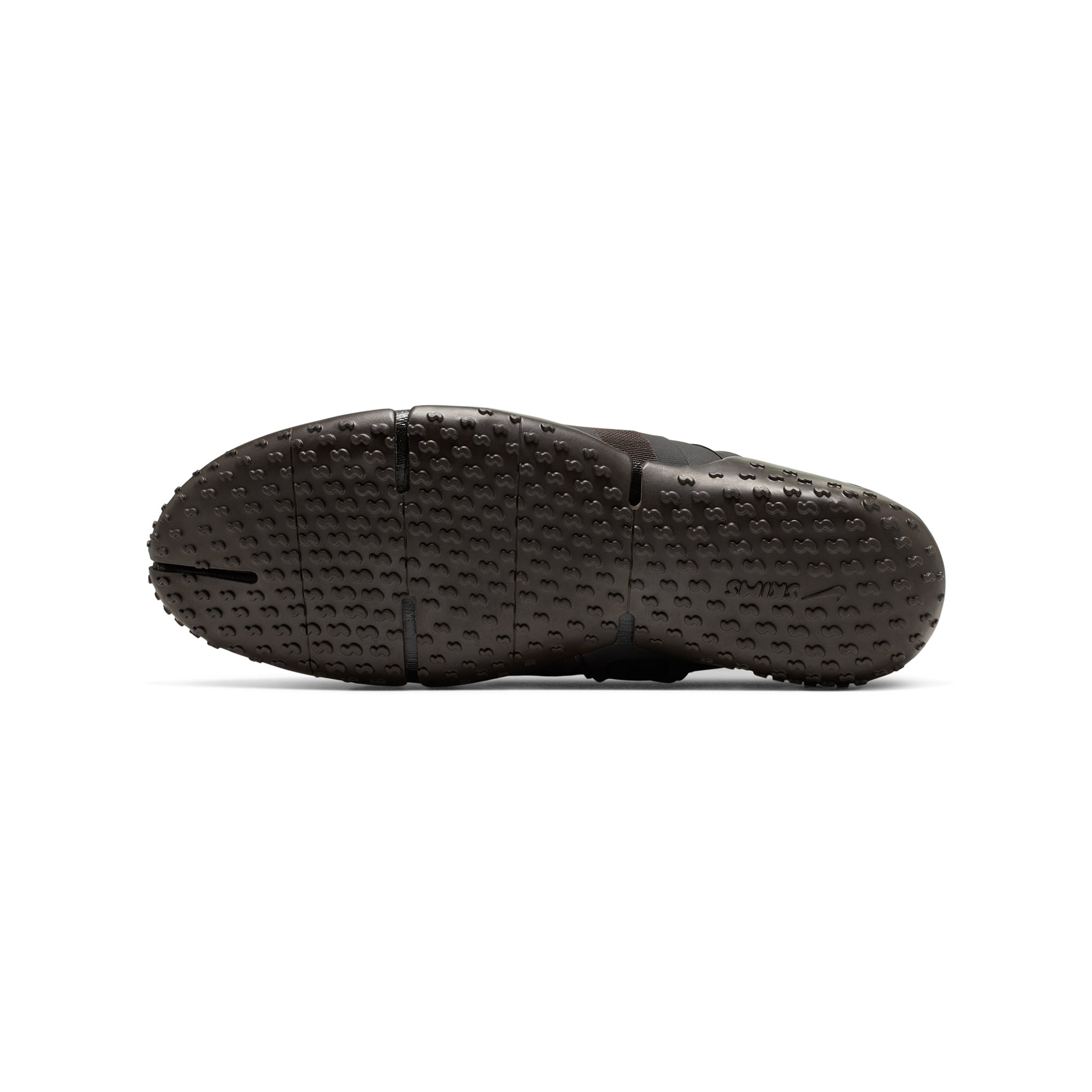 NikeSKIMS FOOTWEAR MESH RIFT | VELVET BROWN FLAT ON A WHITE BACKGROUND @ | FOCUS: 0.0, 1.0, 0.9
