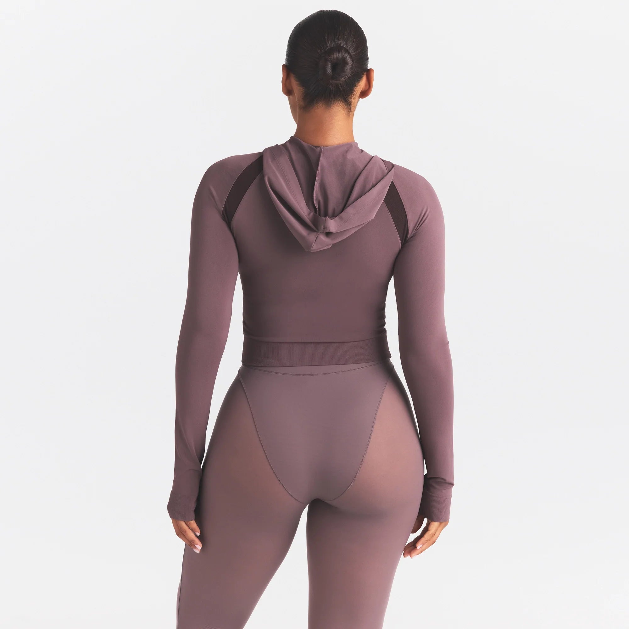 NikeSKIMS STRETCH KNIT SHRUNKEN ZIP HOODIE | RESIN ON A MODEL SIDE VIEW @ | FOCUS: 0.0, 1.0, 0.9