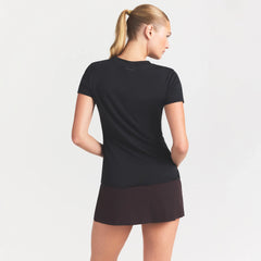 NikeSKIMS PERFORMANCE COTTON BLEND SHORT SLEEVE TOP | OBSIDIAN ON A MODEL SIDE VIEW @ | FOCUS: 0.0, 1.0, 0.9