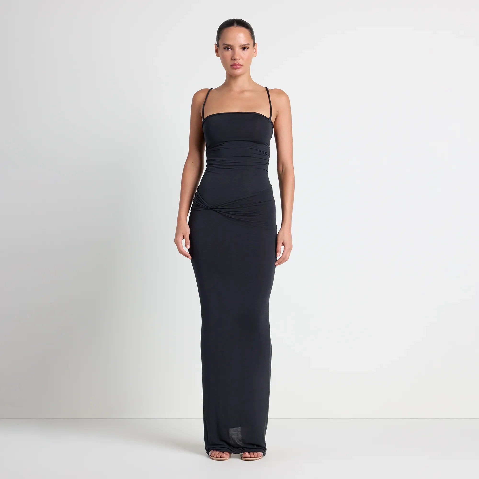 VETTESE X SKIMS SHEER MODAL LONG DRESS | ONYX ON A MODEL FRONT VIEW | FOCUS: 0.0, 1.0, 0.9