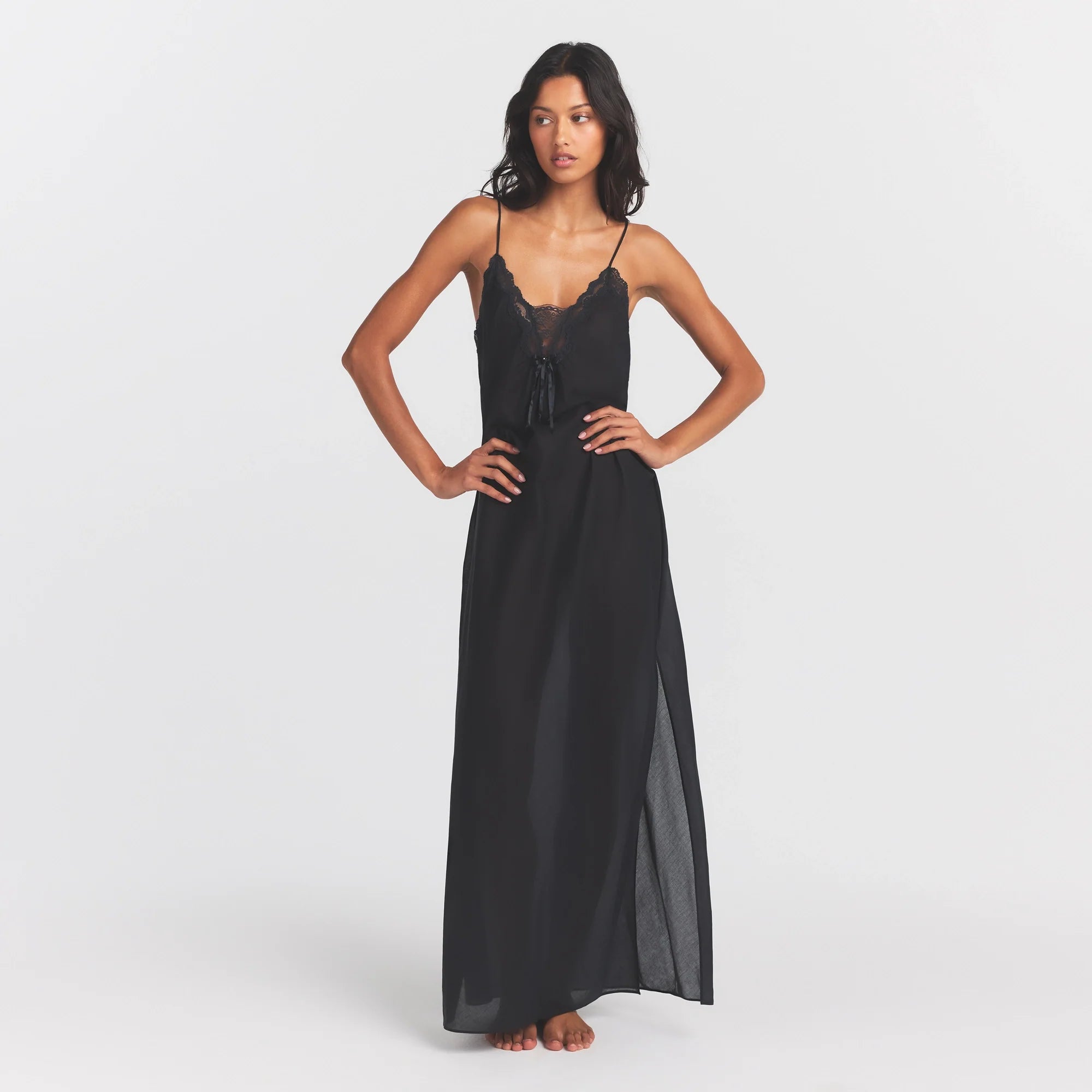 VOILE SLEEP LONG DRESS | ONYX ON A MODEL FRONT VIEW @ | FOCUS: 0.0, 1.0, 0.9