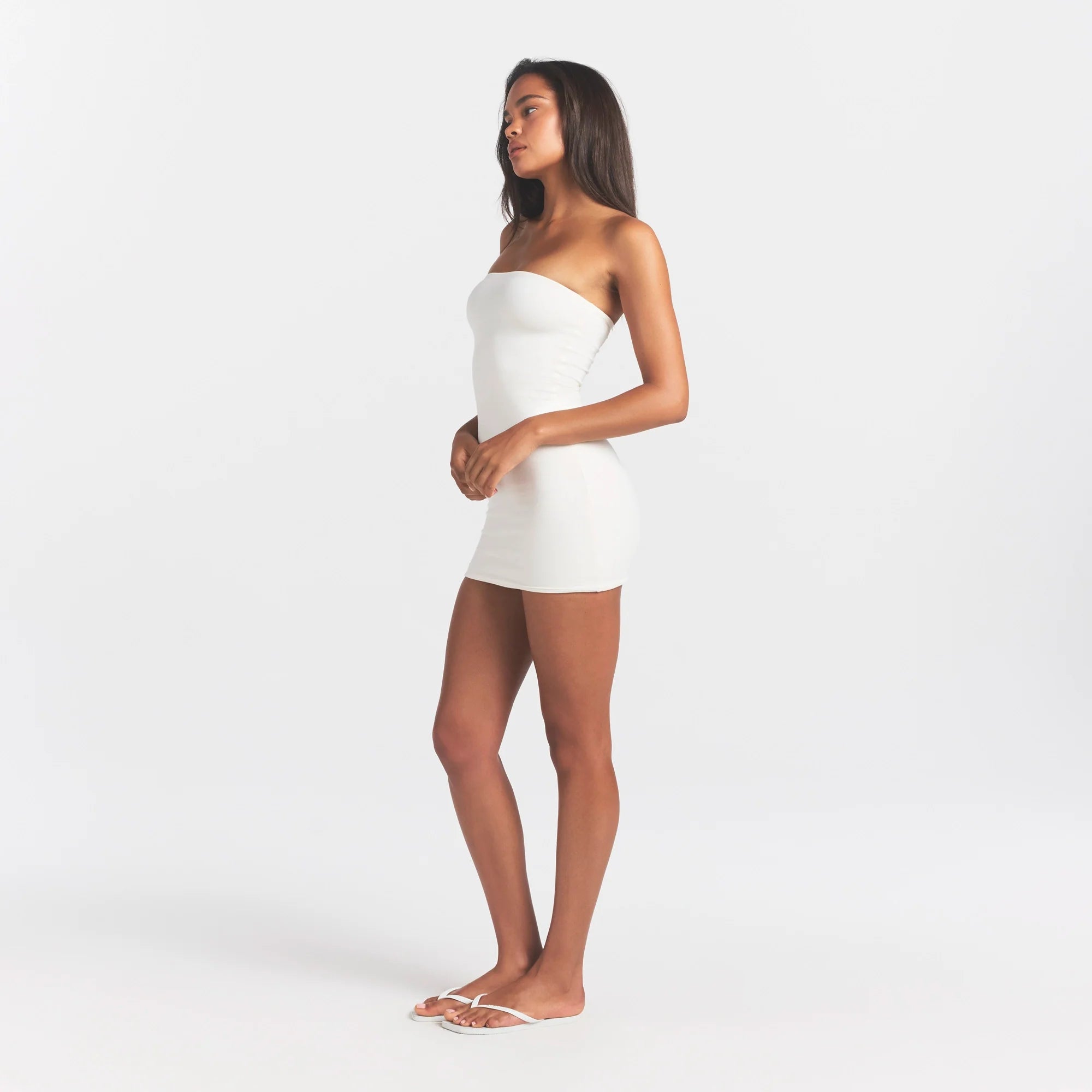 COTTON JERSEY MINI TUBE DRESS | MARBLE ON A MODEL SIDE VIEW