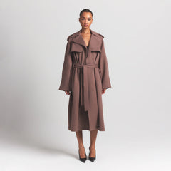 BOYFRIEND FLEECE TRENCH COAT | UMBER ON A MODEL FRONT VIEW S | FOCUS: 0.0, 1.0, 0.9