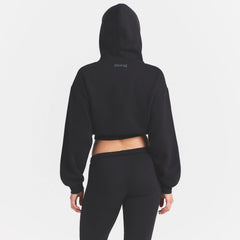 COTTON FLEECE CROPPED HOODIE | ONYX ON A MODEL SIDE VIEW @ | FOCUS: 0.0, 1.0, 0.9