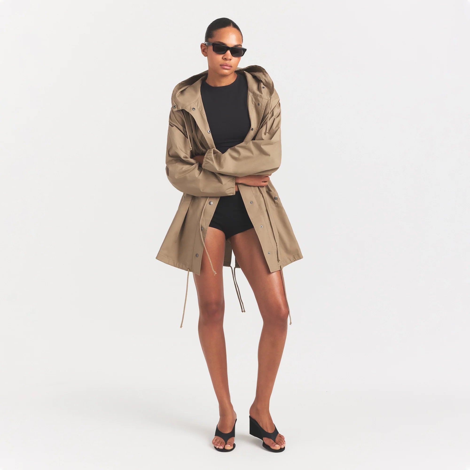 WOVEN COTTON OVERSIZED ANORAK | DESERT ON A MODEL FRONT VIEW @ | FOCUS: 0.0, 1.0, 0.9
