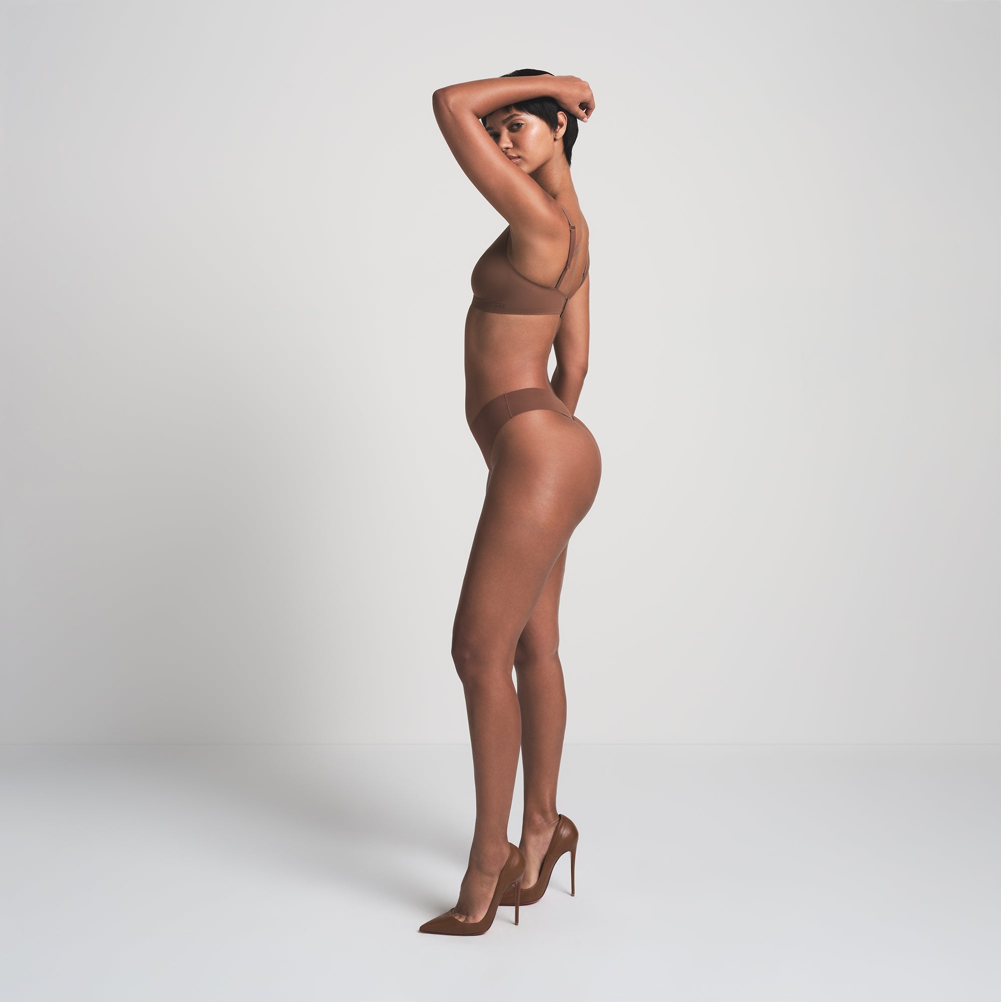 NAKED DIPPED THONG | JASPE RON A MODEL SIDE VIEW