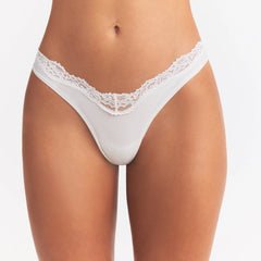 FITS EVERYBODY LACE DIPPED THONG 5-PACK | NEUTRAL DOT MULTI ON A MODEL SIDE VIEW @ | FOCUS: 0.0, 1.0, 0.9