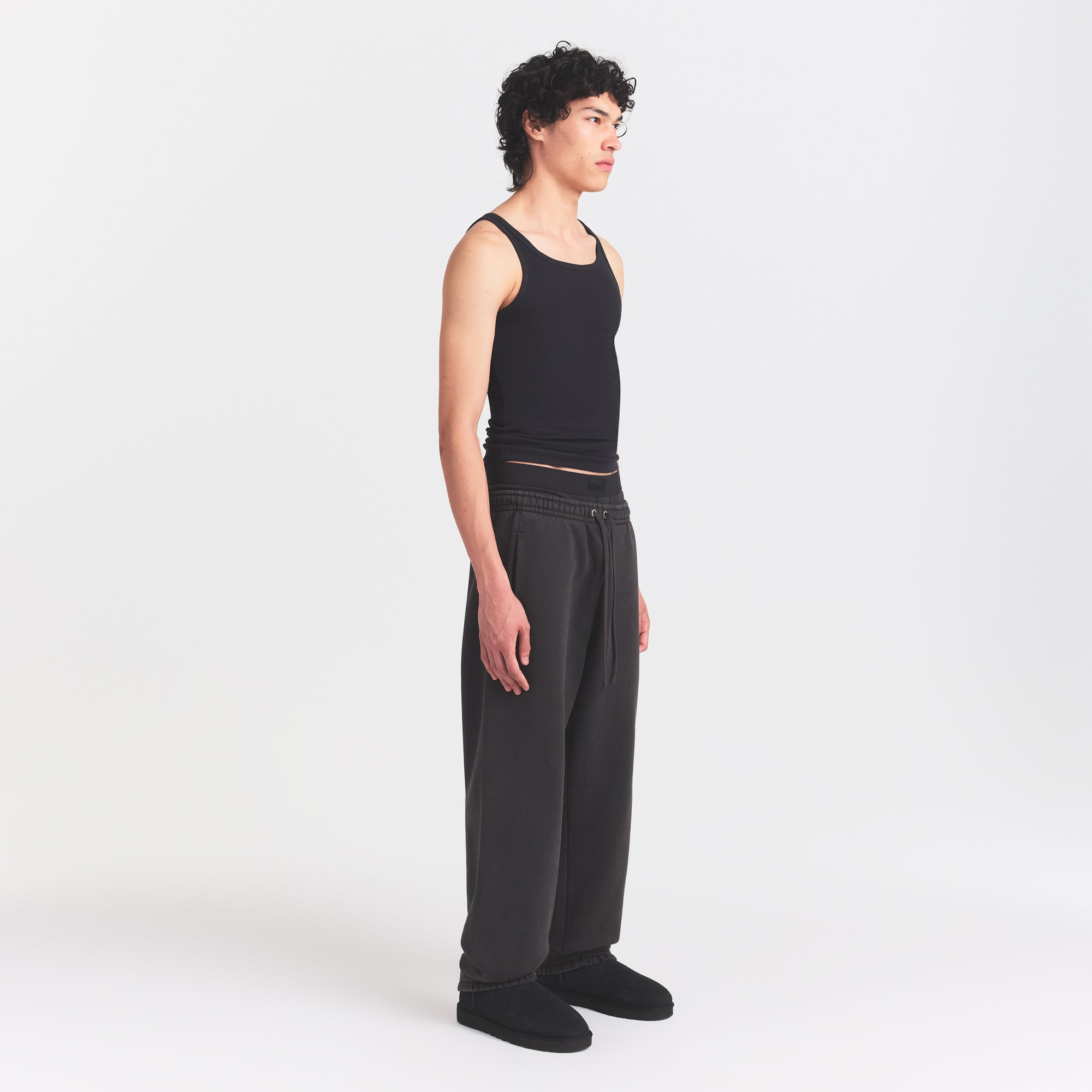 HEAVYWEIGHT FLEECE MENS JOGGER | WASHED ONYX ON A MODEL FRONT VIEW @ | FOCUS: 0.0, 1.0, 0.9