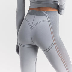 SKIMS FIRST LAYERS LEGGING | MIRROR WINTER FAIR ISLE ON A MODEL SIDE VIEW @ | FOCUS: 0.0, 1.0, 0.9