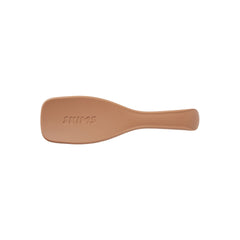 TANGLE TEEZER X SKIMS THE ULTIMATE DETANGLER | NATURALLY CURLY SIENNA FLAT ON A WHITE BACKGROUND | FLT