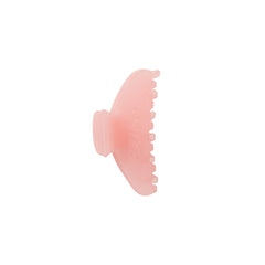 GETTING READY ACCESSORIES EMBOSSED LOGO MINI CLAW CLIP | PEONY FLAT ON A WHITE BACKGROUND | FLT