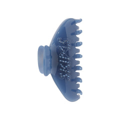 GETTING READY ACCESSORIES CLAW CLIP | ARCTIC & LAYS FLAT ON A WHITE BACKGROUND @ | FOCUS: 0.0, 1.0, 0.9