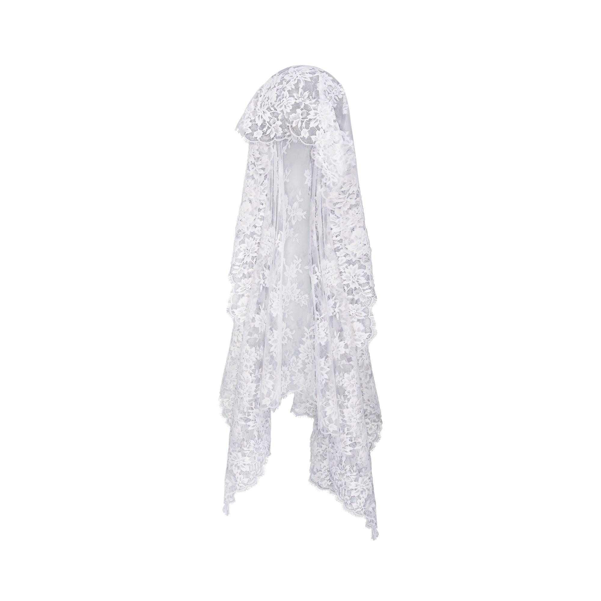 SKIMS LACE VEIL | SNOW FLAT ON A WHITE BACKGROUND | FLT