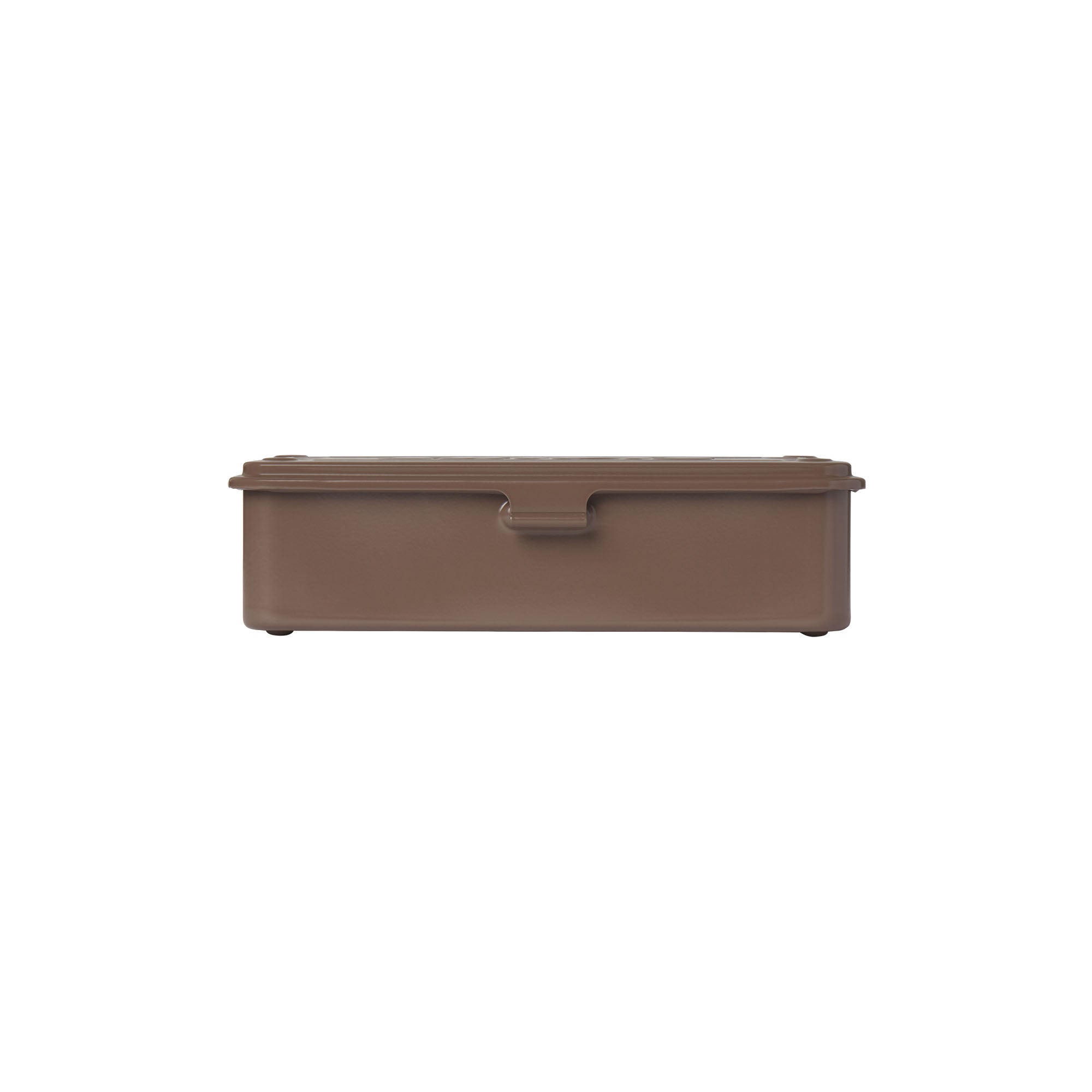 TOYO STEEL X SKIMS TOOLBOX T-190 | UMBER ON A MODEL | FOCUS: 0.0, 1.0, 0.9