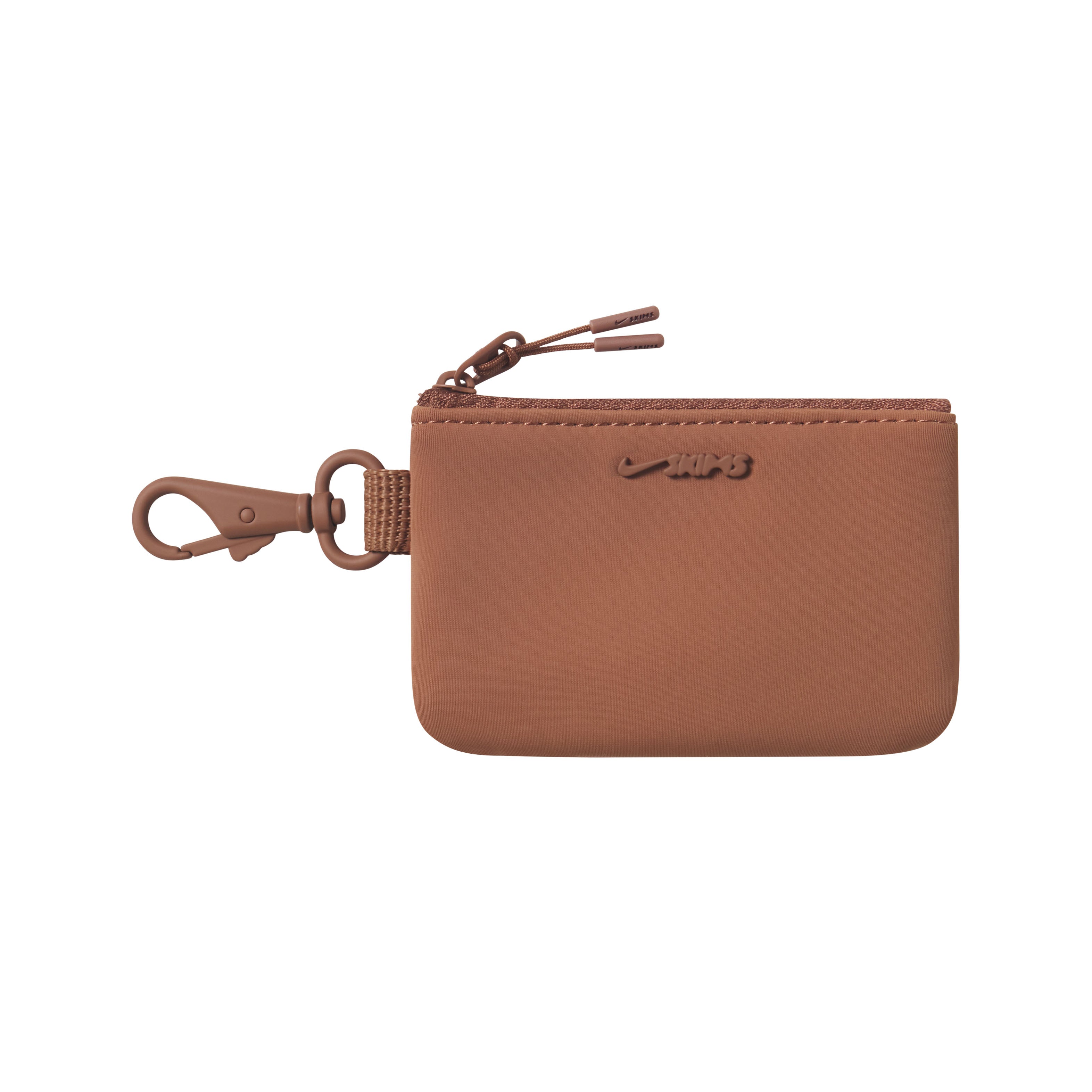 NikeSKIMS ACCESSORIES CLIPPABLE POUCH | CAROB BROWN & LAYS FLAT ON A WHITE BACKGROUND | FLT @ | FOCUS: 0.0, 1.0, 0.9