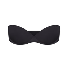 SKIMS ULTIMATE BRA STRAPLESS PUSH-UP BRA | ONYX (PUSH-UP BRAS) LAYS FLAT ON A WHITE BACKGROUND | FLT