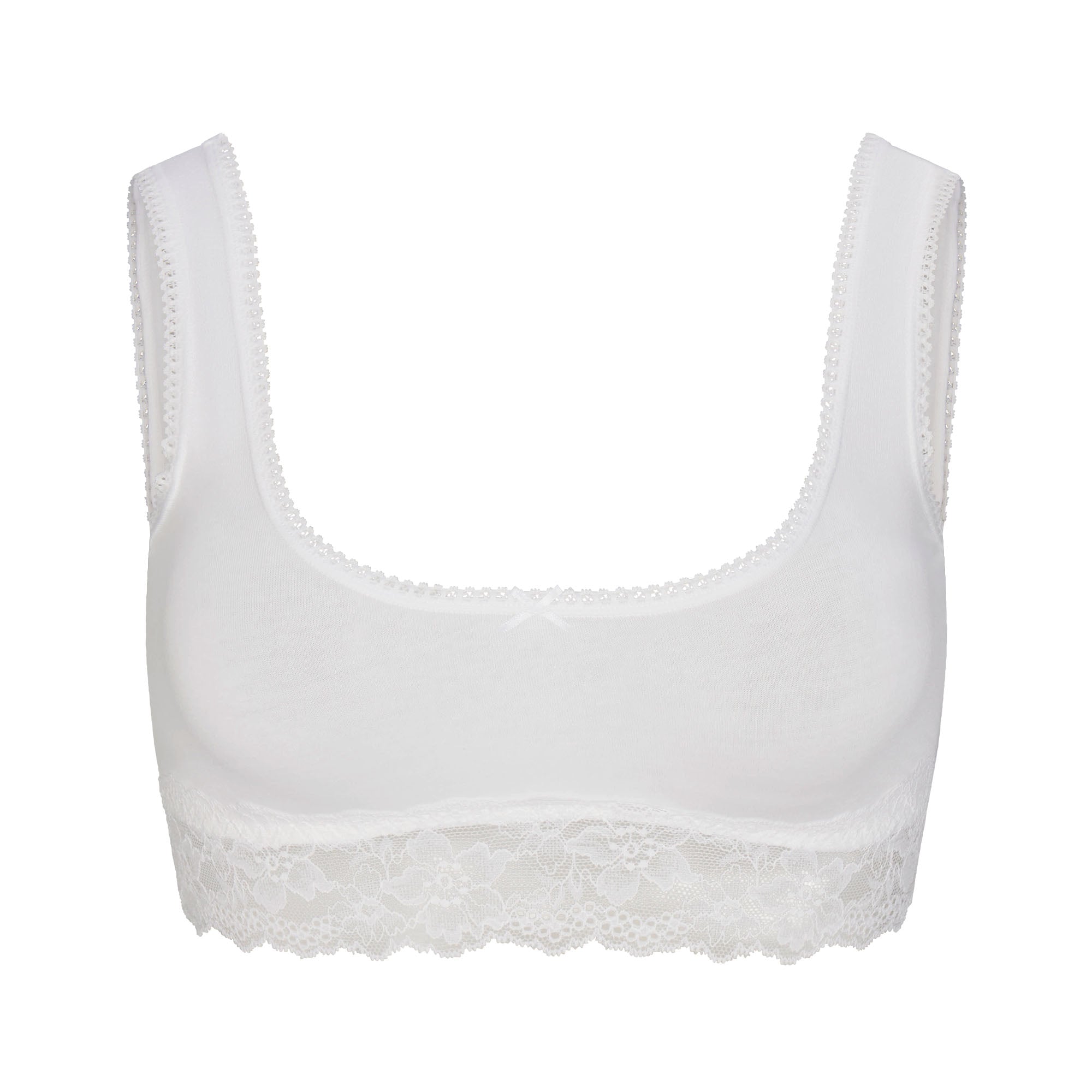 LIGHTWEIGHT COTTON LACE SCOOP BRALETTE | SNOW FLAT ON A WHITE BACKGROUND | FLT