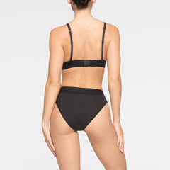 COTTON PLUNGE BRALETTE WORN BY A MODEL IN BACK VIEW