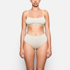 COTTON JERSEY SCOOP BRALETTE WORN BY A MODEL IN FRONT VIEW