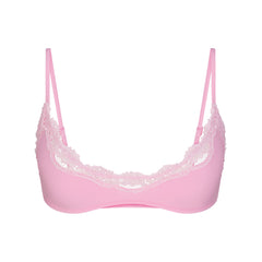 FITS EVERYBODY LACE SCOOP BRALETTE | BUBBLE GUM TONAL LAYS FLAT ON A WHITE BACKGROUND | FLT