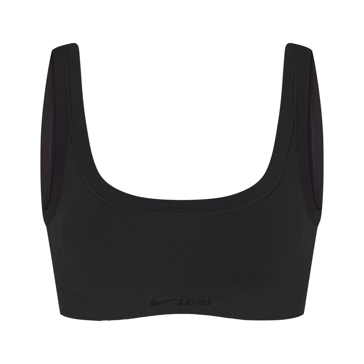 NikeSKIMS VINTAGE SEAMLESS SCOOP NECK BRA | OBSIDIAN FLAT ON A WHITE BACKGROUND | FLT