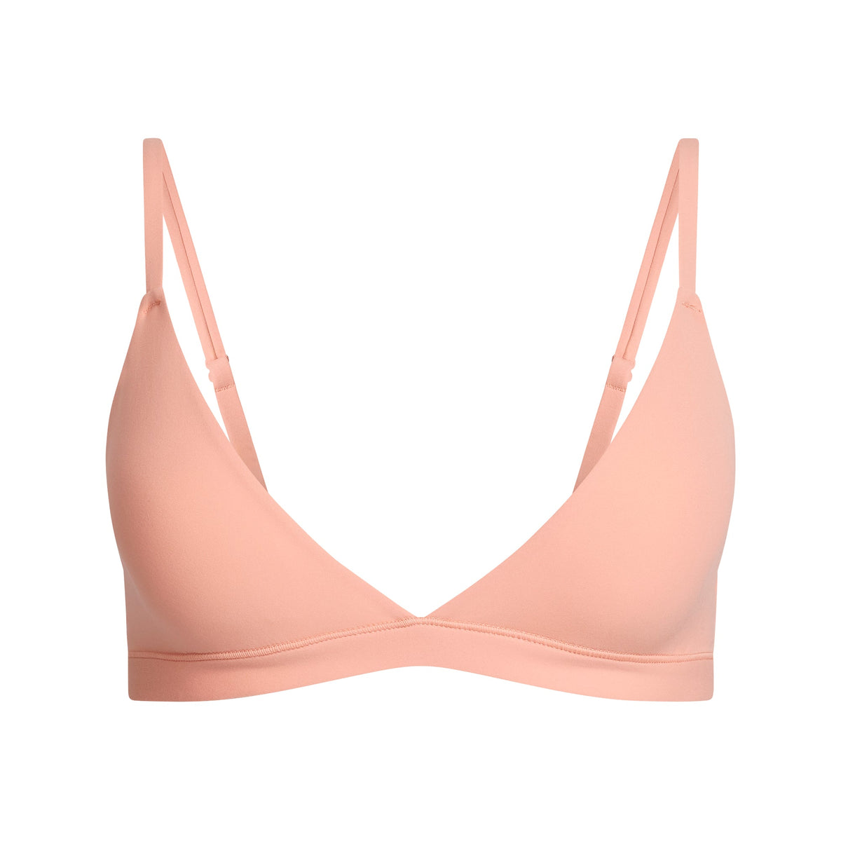 FITS EVERYBODY CROSSOVER BRALETTE | DESERT CLAY FLAT ON A WHITE BACKGROUND @ | FOCUS: 0.0, 1.0, 0.9