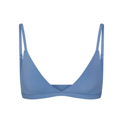 FITS EVERYBODY TRIANGLE BRALETTE | ARCTIC FLAT ON A WHITE BACKGROUND | FLT