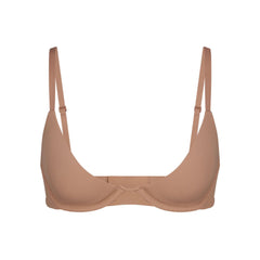 FITS EVERYBODY PLUNGE BRA | SIENNA (PLUNGE BRAS) LAYS FLAT ON A WHITE BACKGROUND | FLT