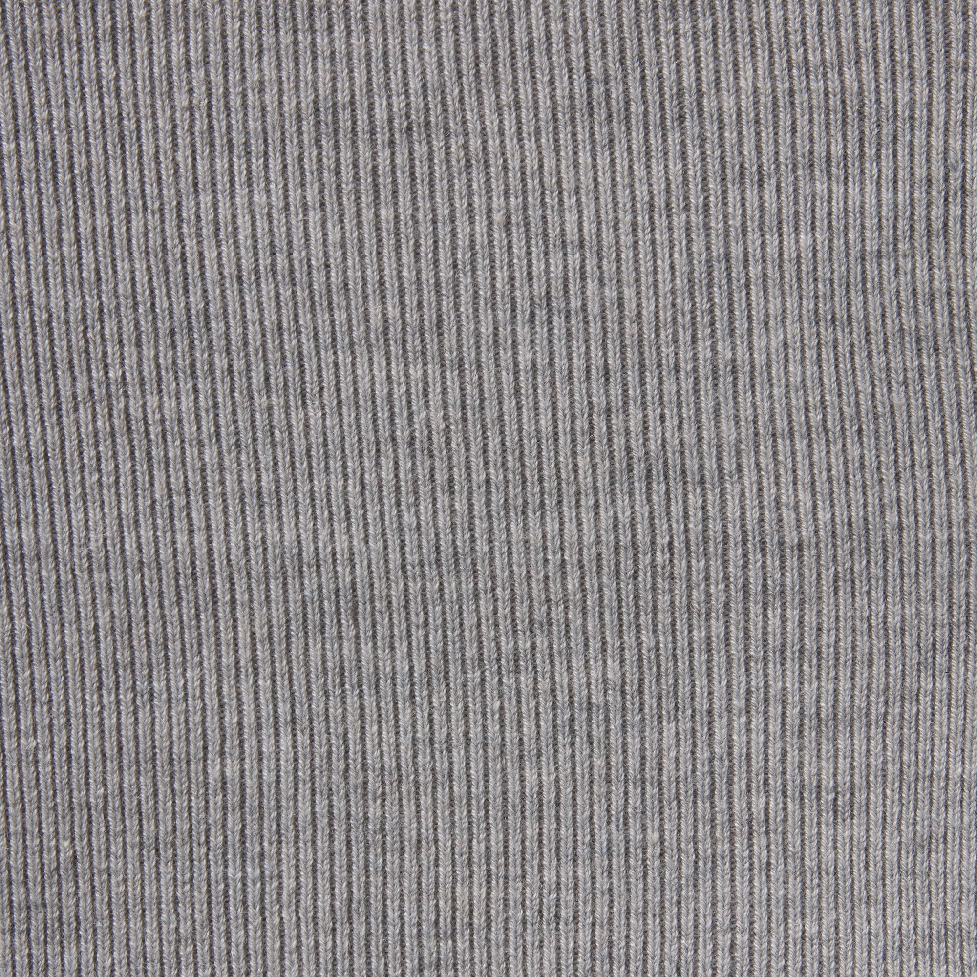 ESSENTIAL SWEATERS LONG SLEEVE V NECK  | MID HEATHER GREY & LAYS FLAT ON A WHITE BACKGROUND | FLT