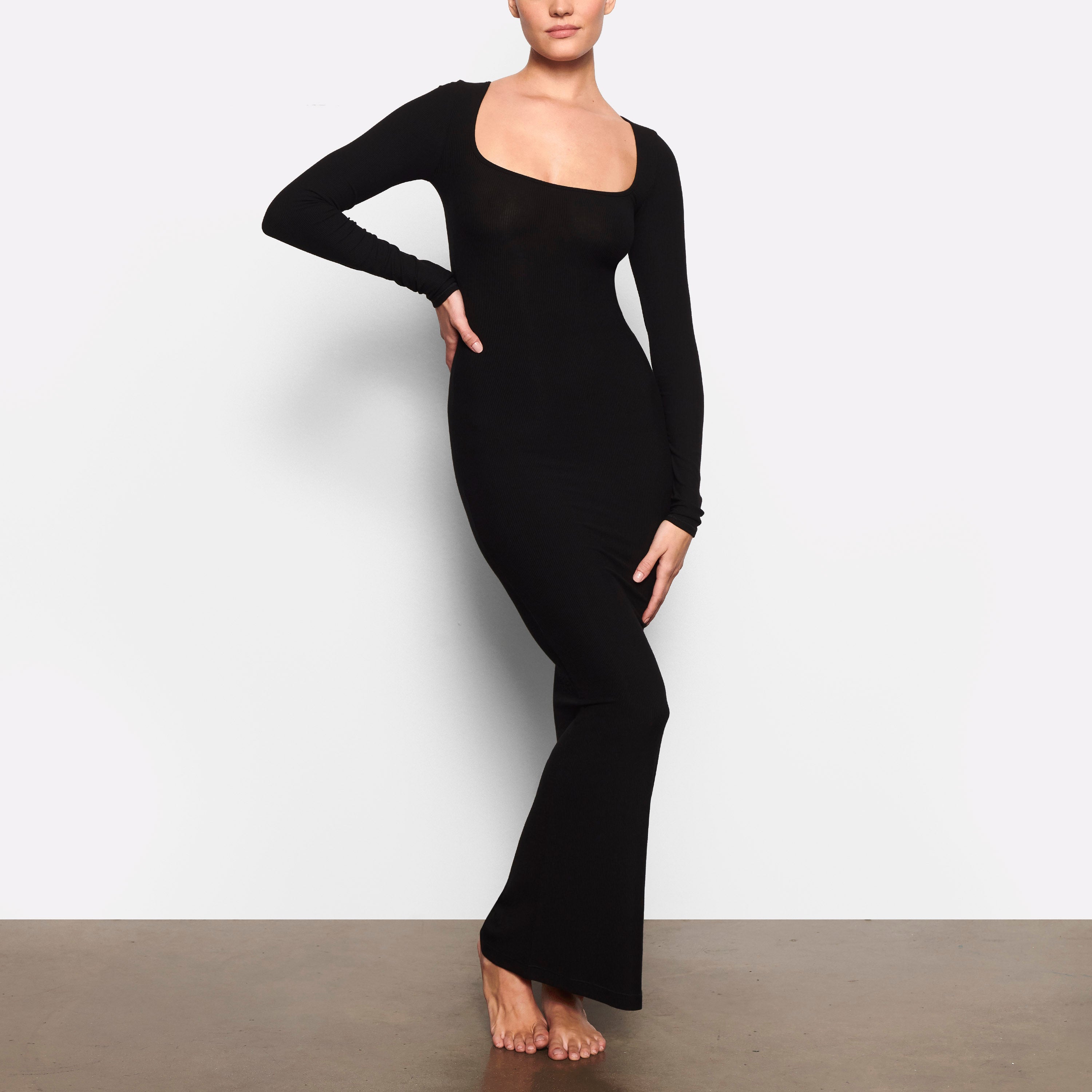 WORN BY A MODEL IN FRONT VIEW SOFT LOUNGE LONG SLEEVE DRESS IN ONYX 