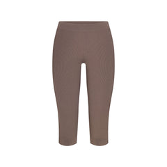 REFINED KNIT CAPRI | AMETHYST FLAT ON A WHITE BACKGROUND | FLT
